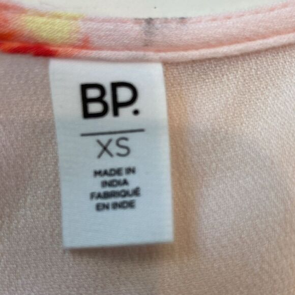 BP Nordstrom’s new with tags, adorable summer dress size extra small - Picture 4 of 9